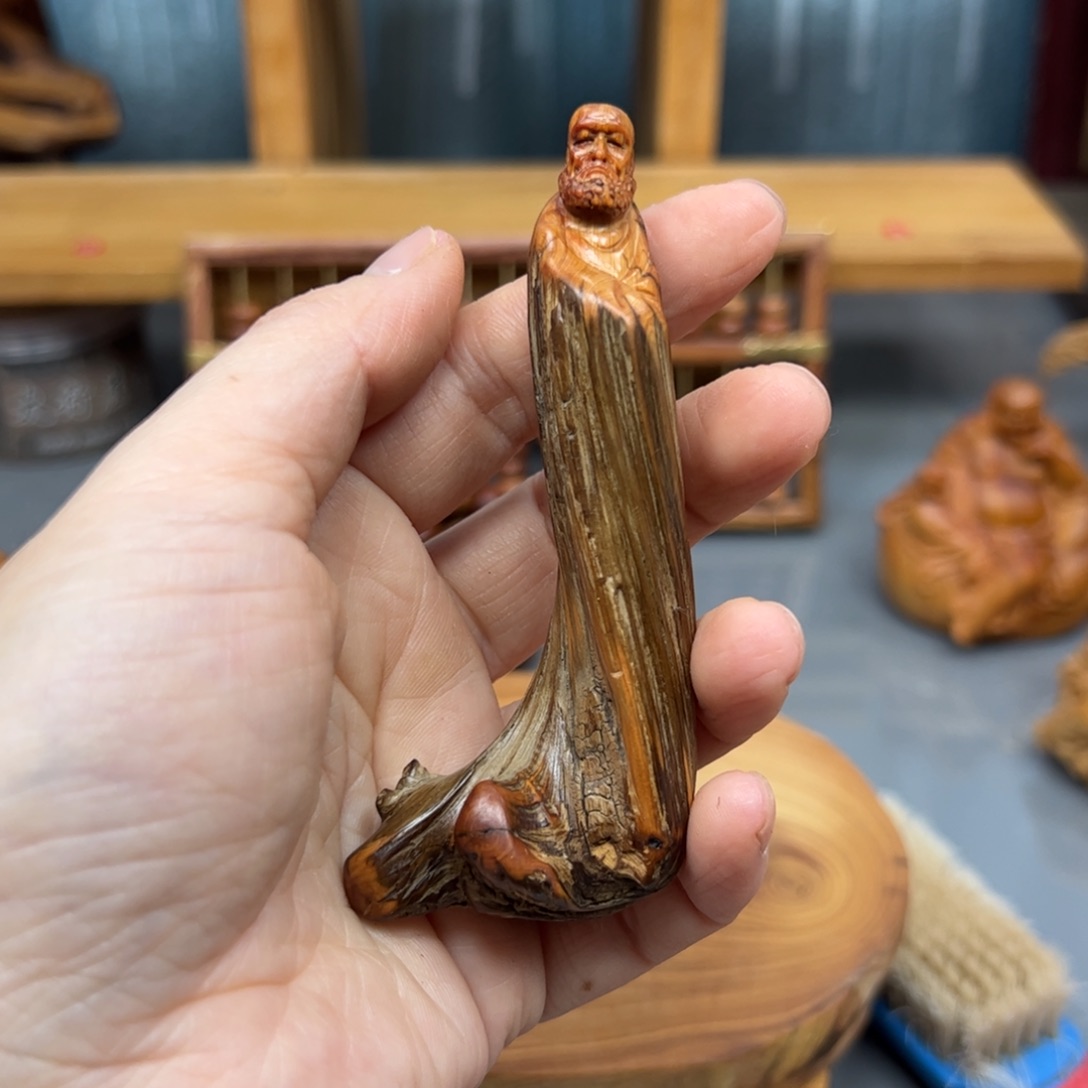 ****依柏木崖柏木摆件手把件，