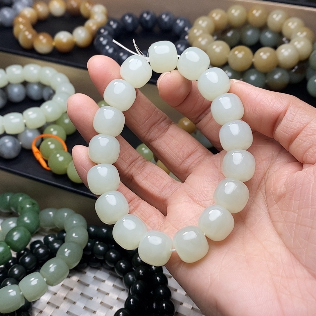 和田玉未镶嵌手链卡13