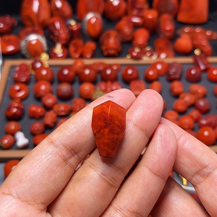 南红玛瑙未镶嵌配饰妖花火焰纹三通14mm