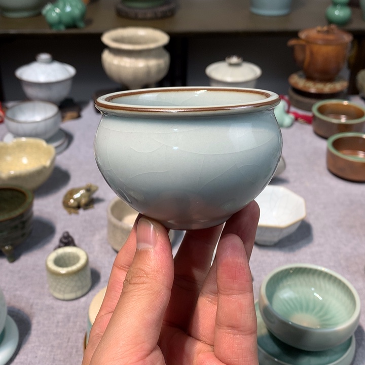 龙泉青瓷官窑风水缸杯