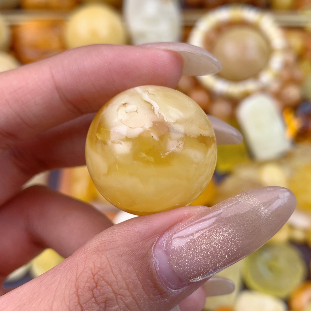 琥珀未镶嵌珠宝奇石25.8