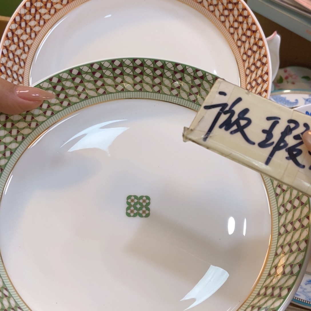 瓷百****)两单包邮…………………………