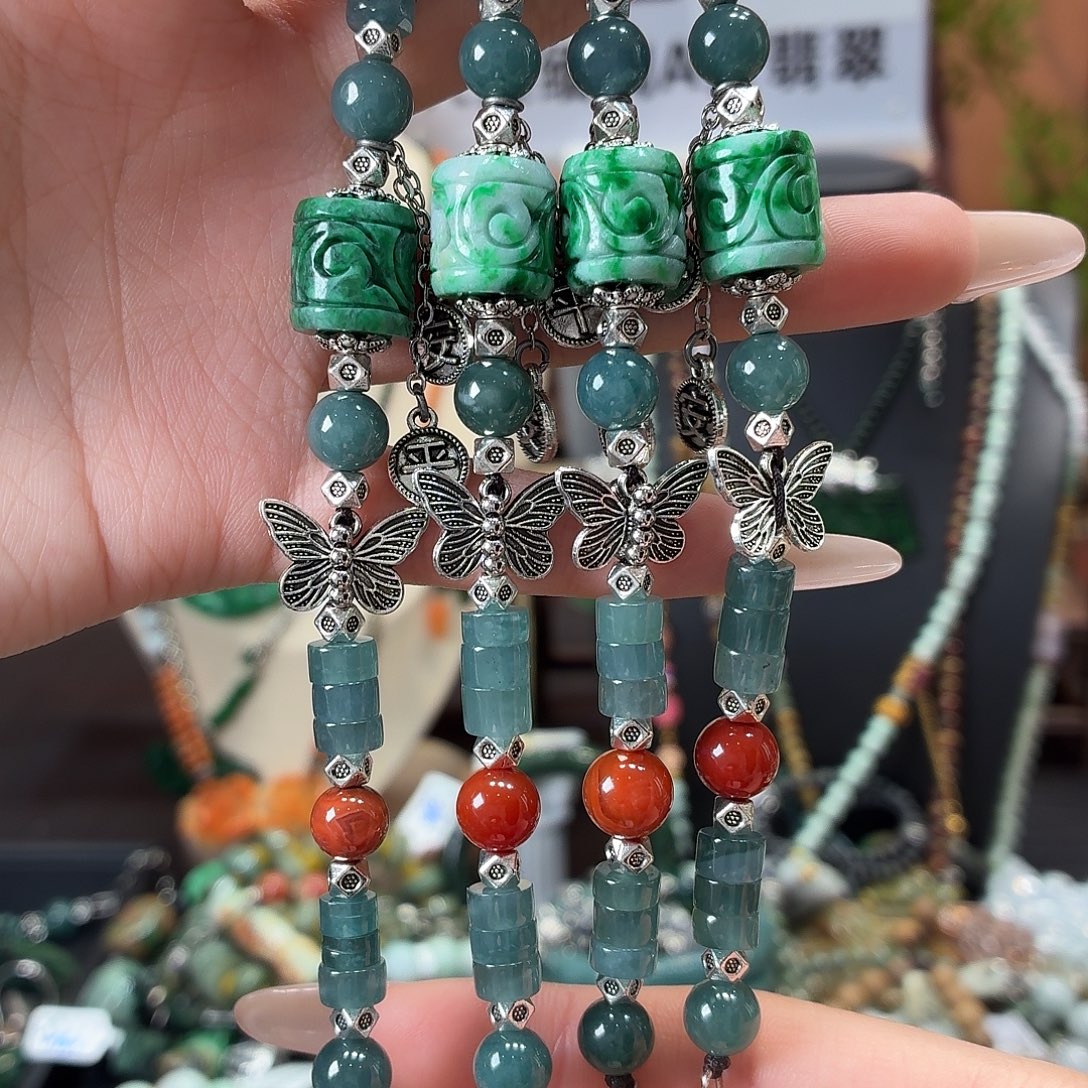 翡翠未镶嵌耳饰多样性发一手串
