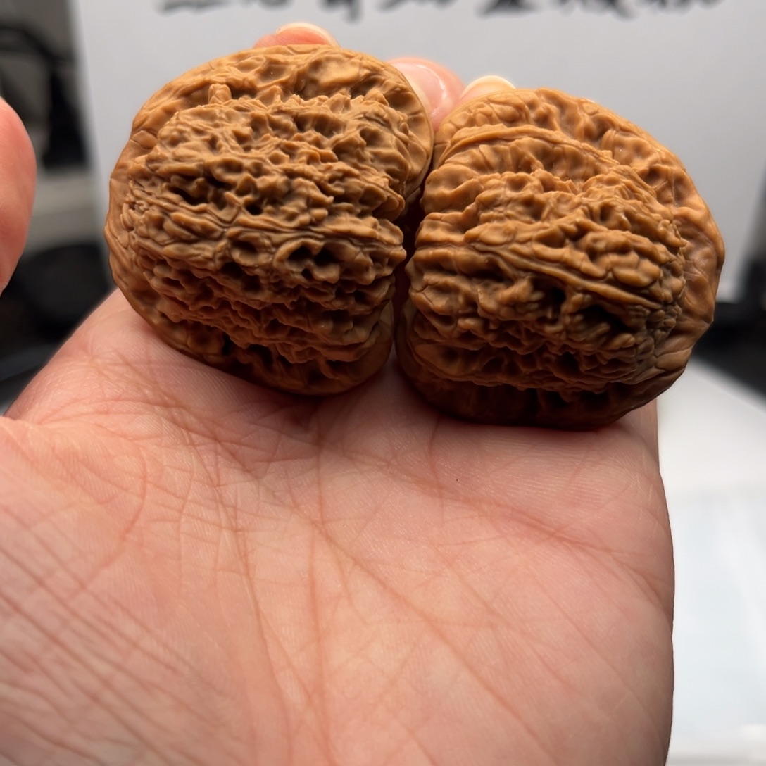 文玩核桃吊坠南疆39