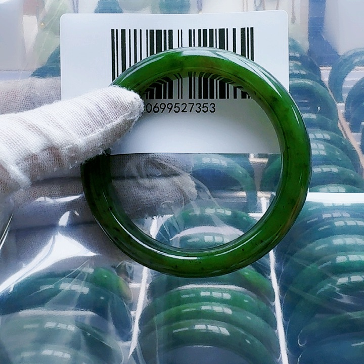 和田玉（碧玉）手镯未镶嵌58