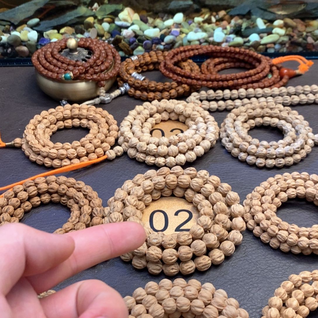 柏香籽/百香籽吊坠一****！