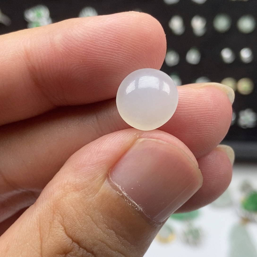 翡翠未镶嵌颈饰00000002