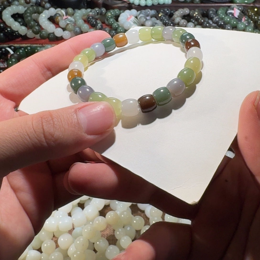 和田玉未镶嵌手链