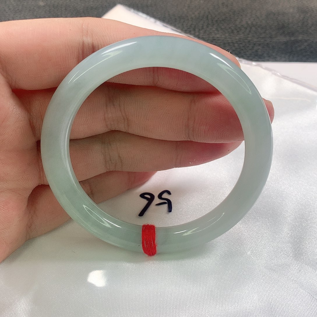 未镶嵌手镯（圆镯）翡翠356号