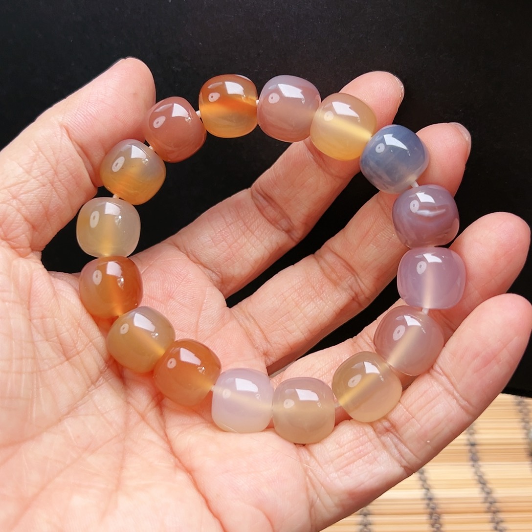 未镶嵌玛瑙/玉髓珠宝半成品