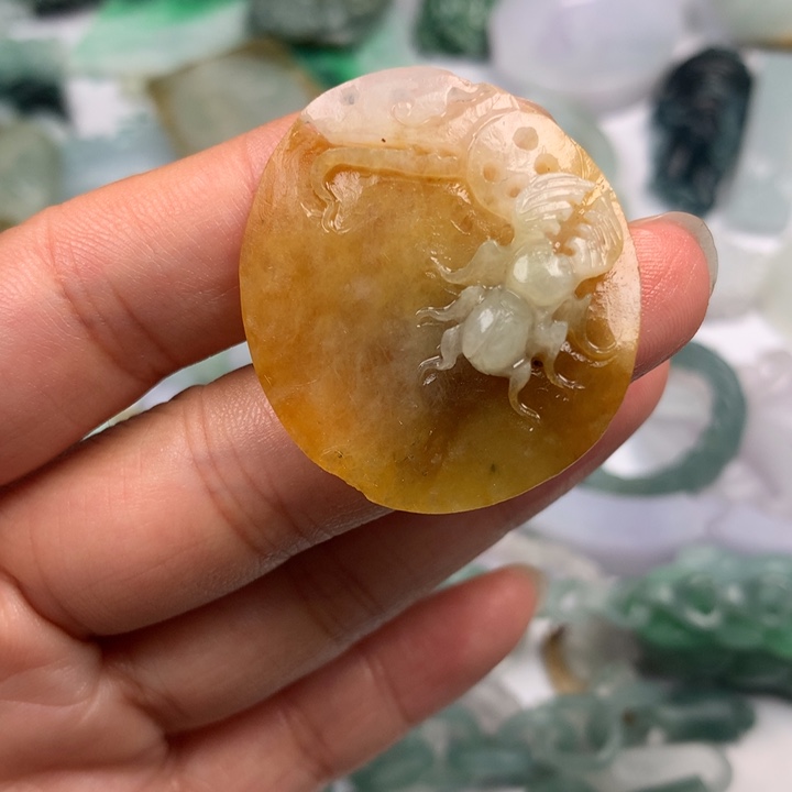 定制翡翠未镶嵌翡翠