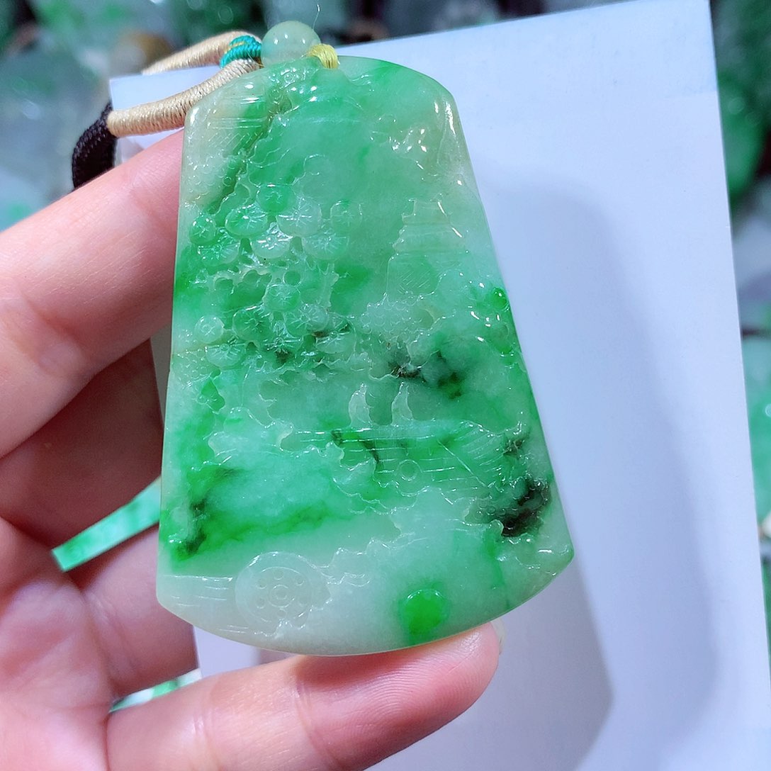 翡翠吊坠(不含链)未镶嵌