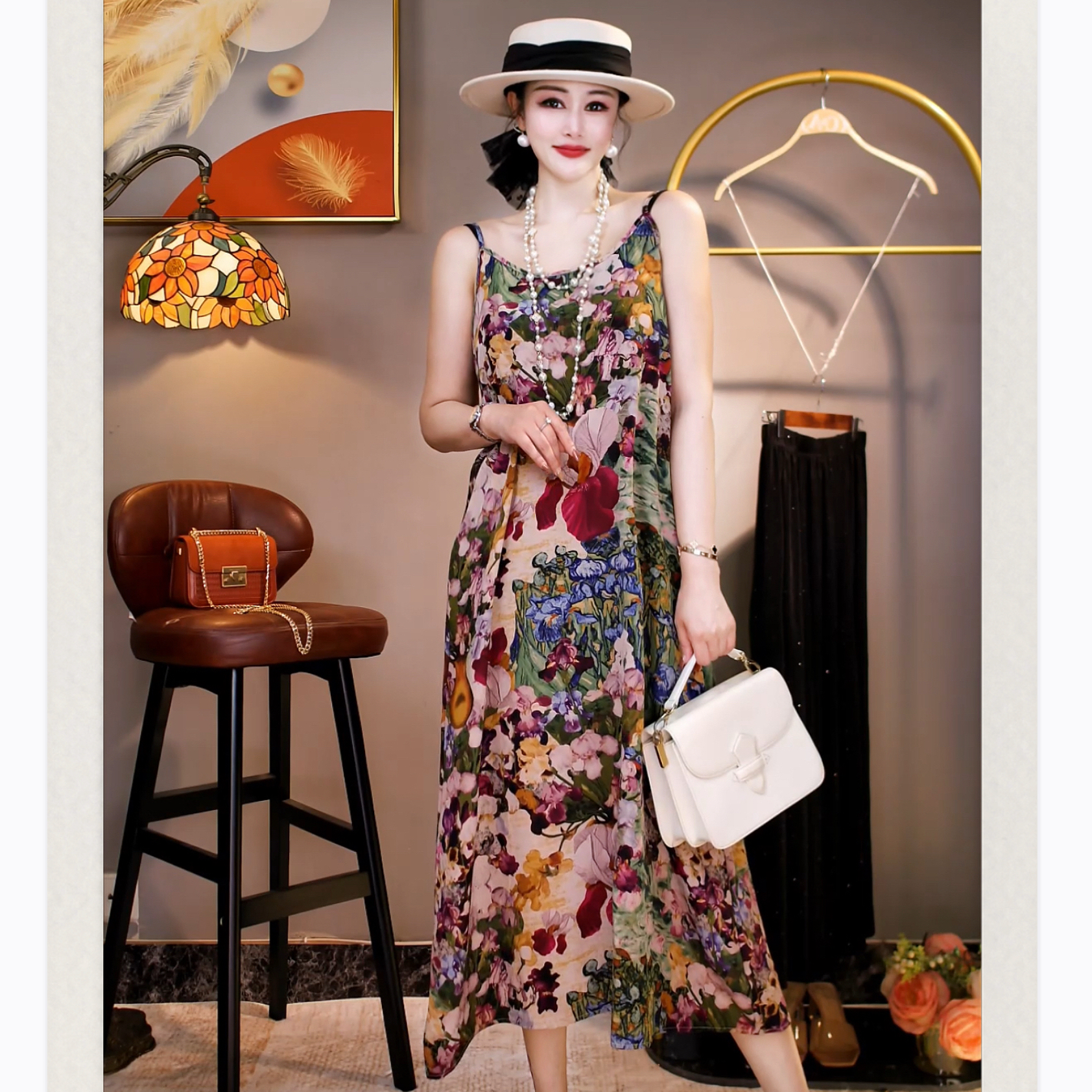 秋季绝美别致油画连衣裙女法式气质吊带裙