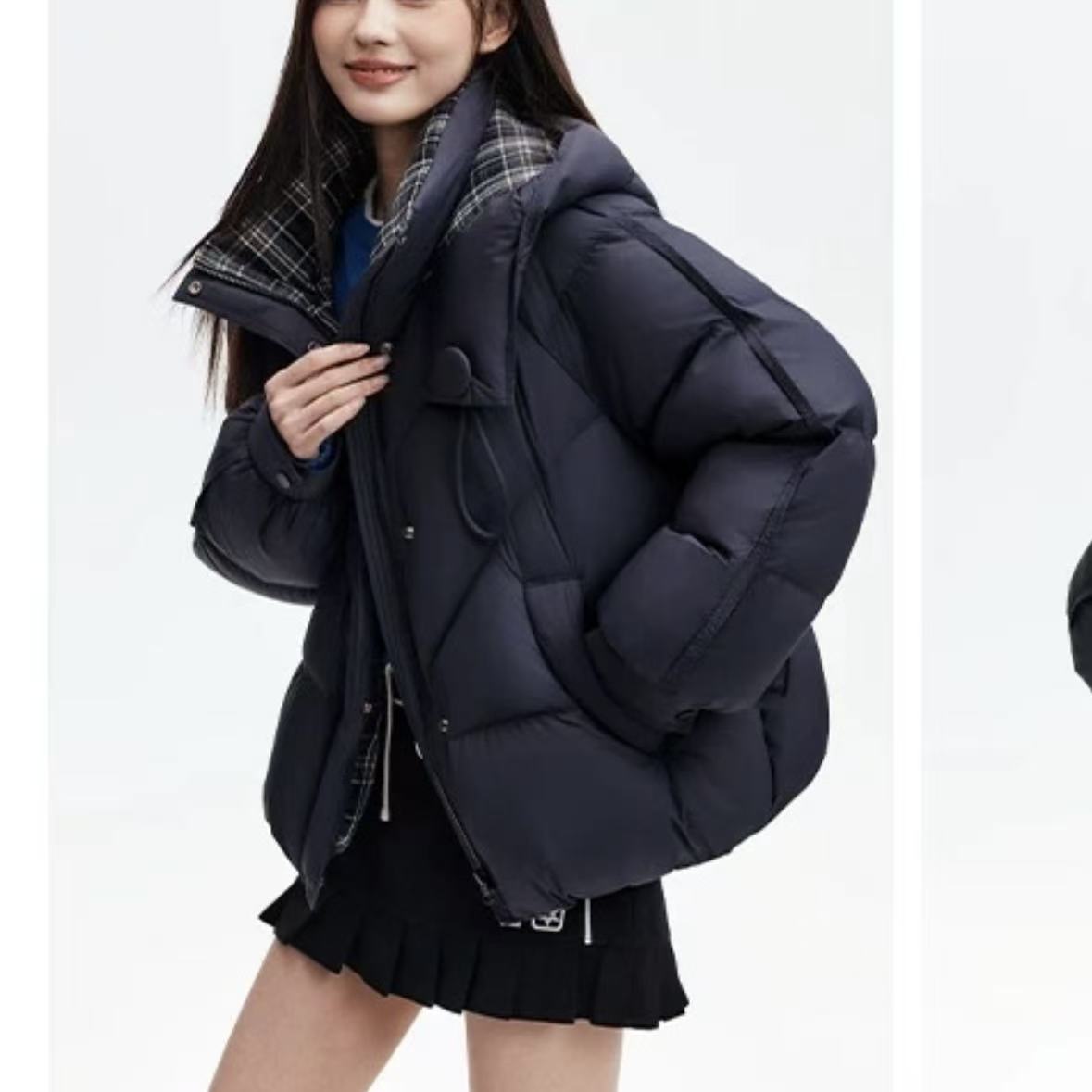 休闲风连帽拉链女轻薄保暖冬季羽绒服
