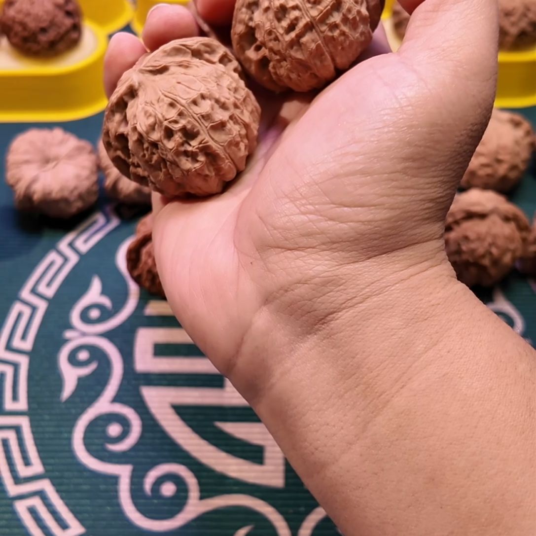 M***e文玩核桃把件全品无修南瓜