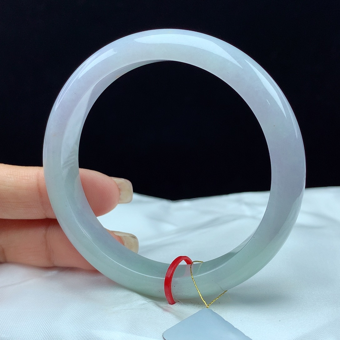 翡翠手镯未镶嵌58圈 0841