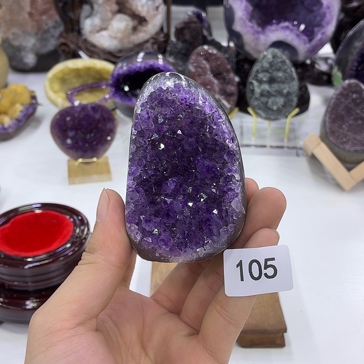 水晶大型摆件（非配饰）未镶嵌