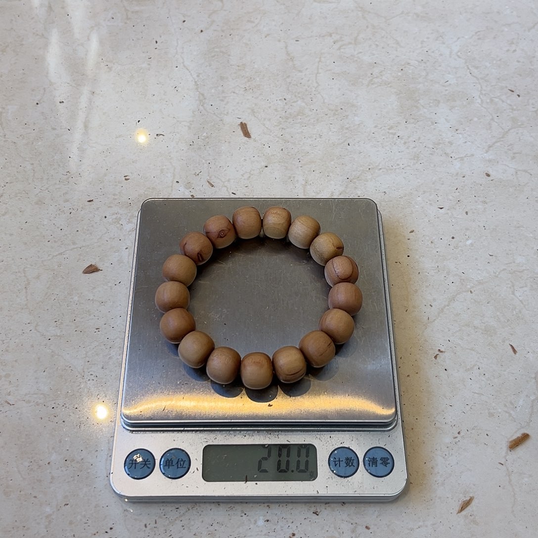 檀香木其他梦****8老山檀香枯枝瑕疵珠