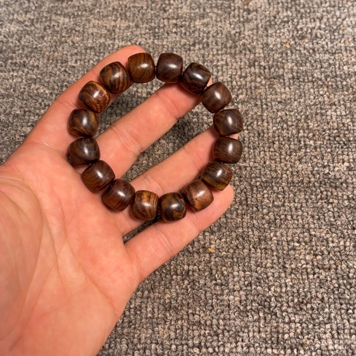 黄花梨/降香黄檀建*建东