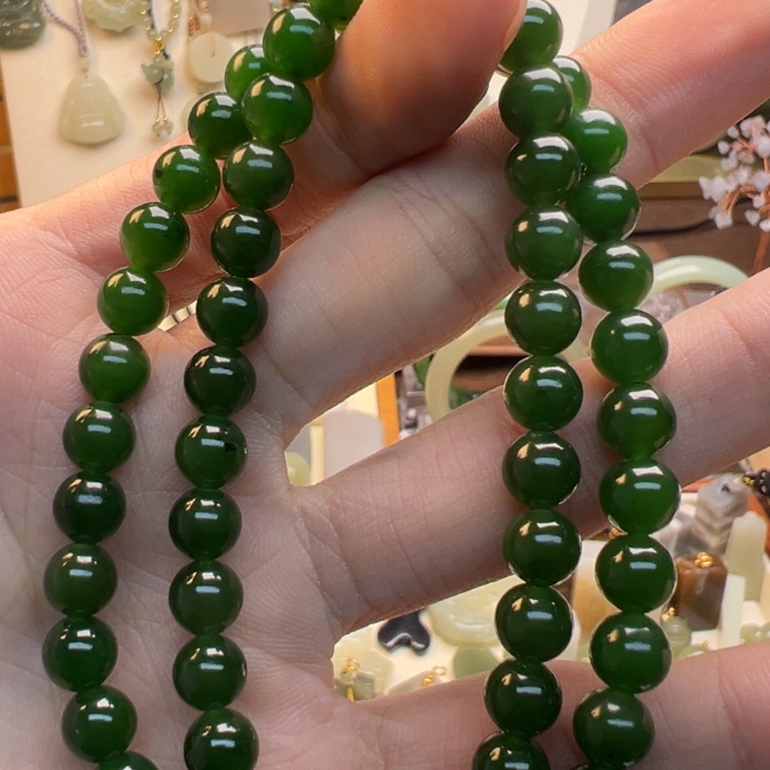 小***腰和田玉未镶嵌手链