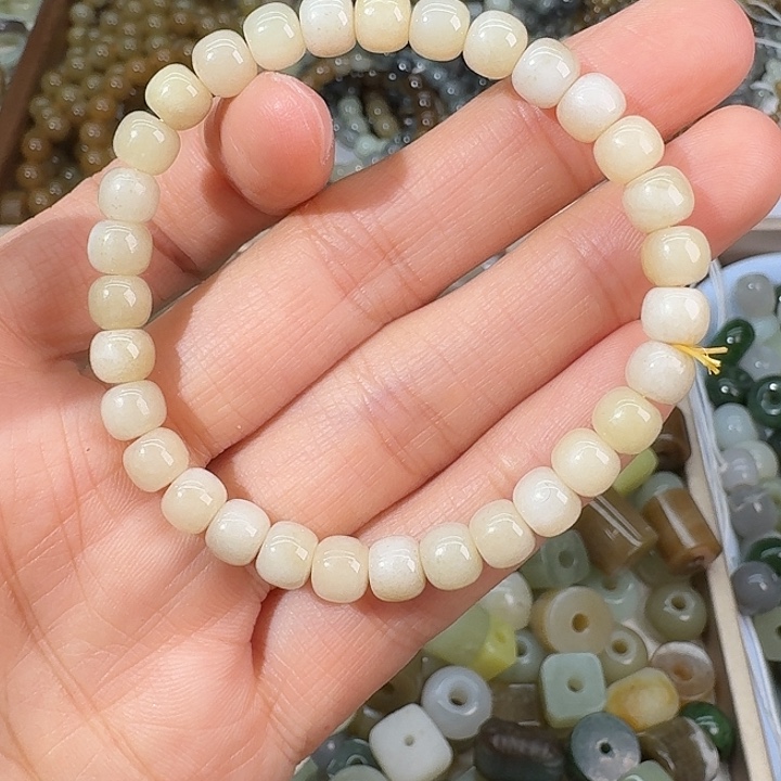 和田玉（糖玉）未镶嵌手链6.5