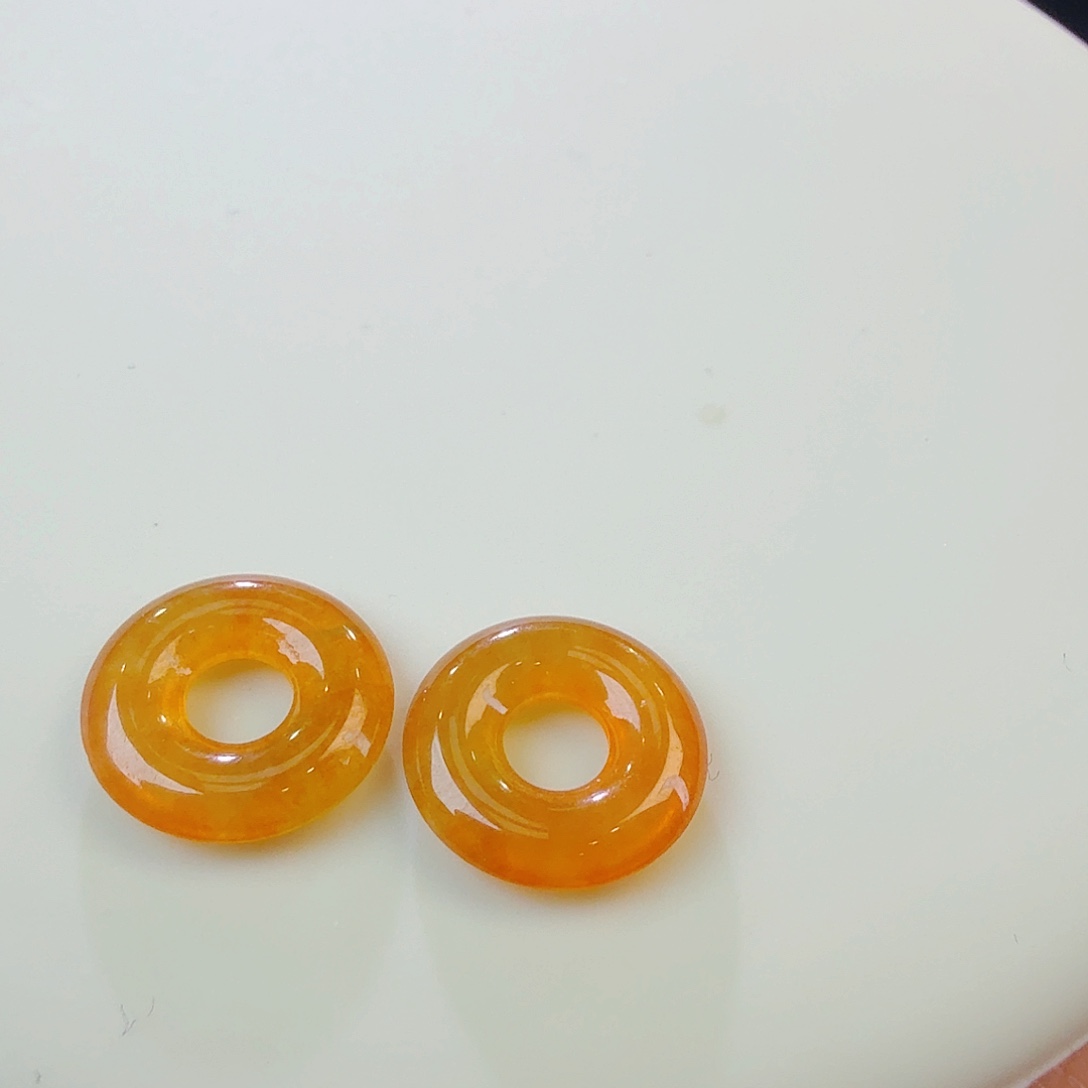 翡翠裸石冰黄翡甜甜圈