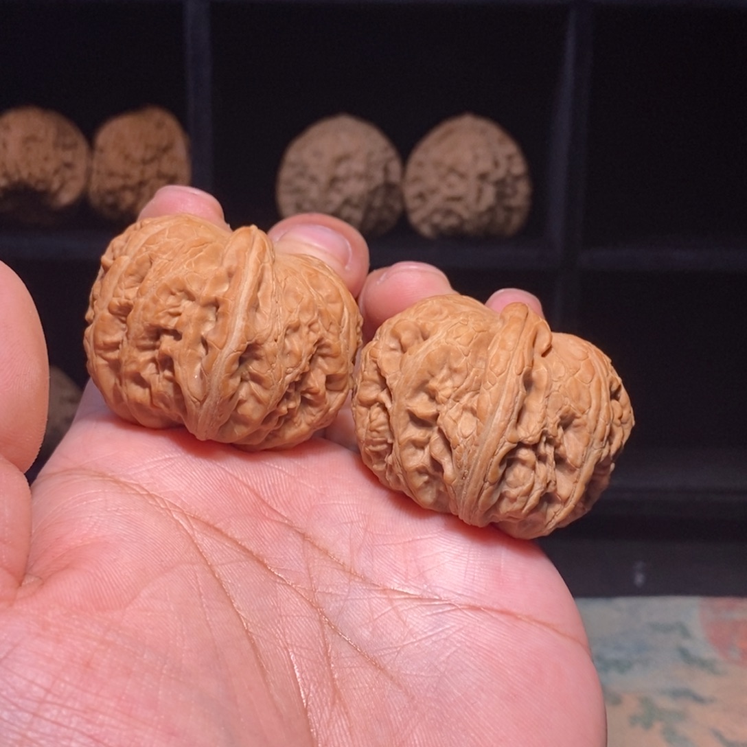 文玩核桃把件全品43元宝