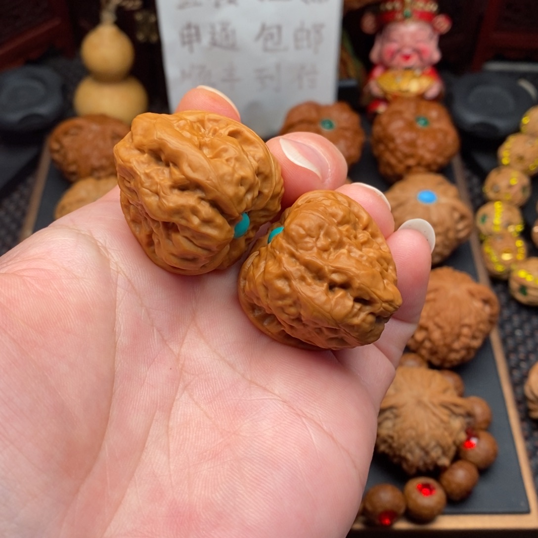 文玩核桃把件镶嵌款蛤蟆34边38肚