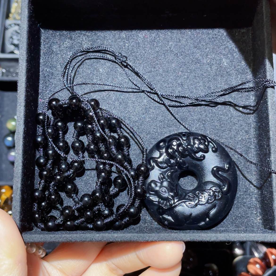 【闪购商品】黑曜岩套链未镶嵌大**?