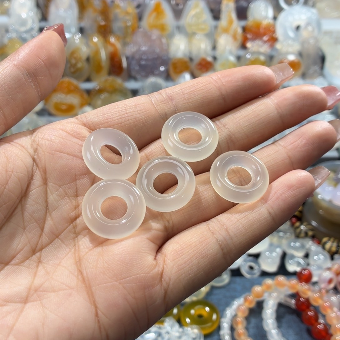 玛瑙/玉髓未镶嵌吊坠(不含链)