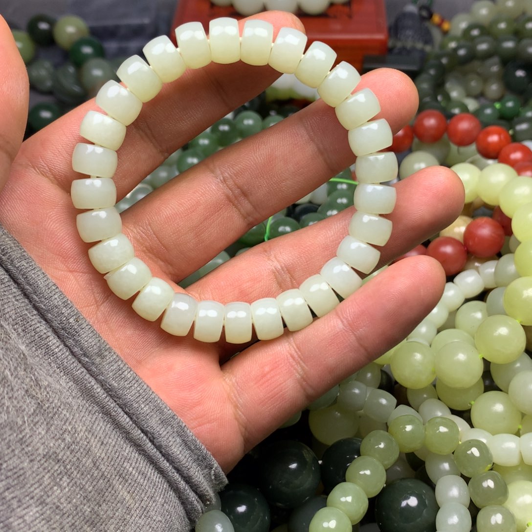 和田玉手链未镶嵌