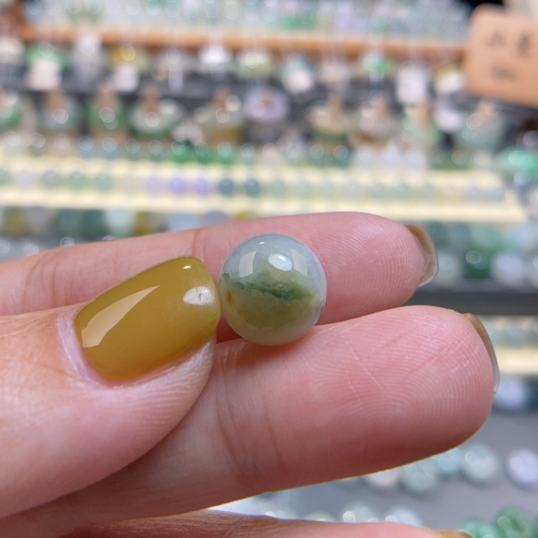 翡翠未镶嵌颈饰11.2向日葵