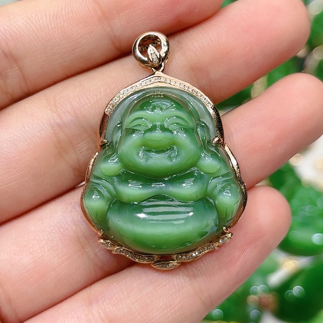 和田玉（碧玉）颈饰18K金镶嵌