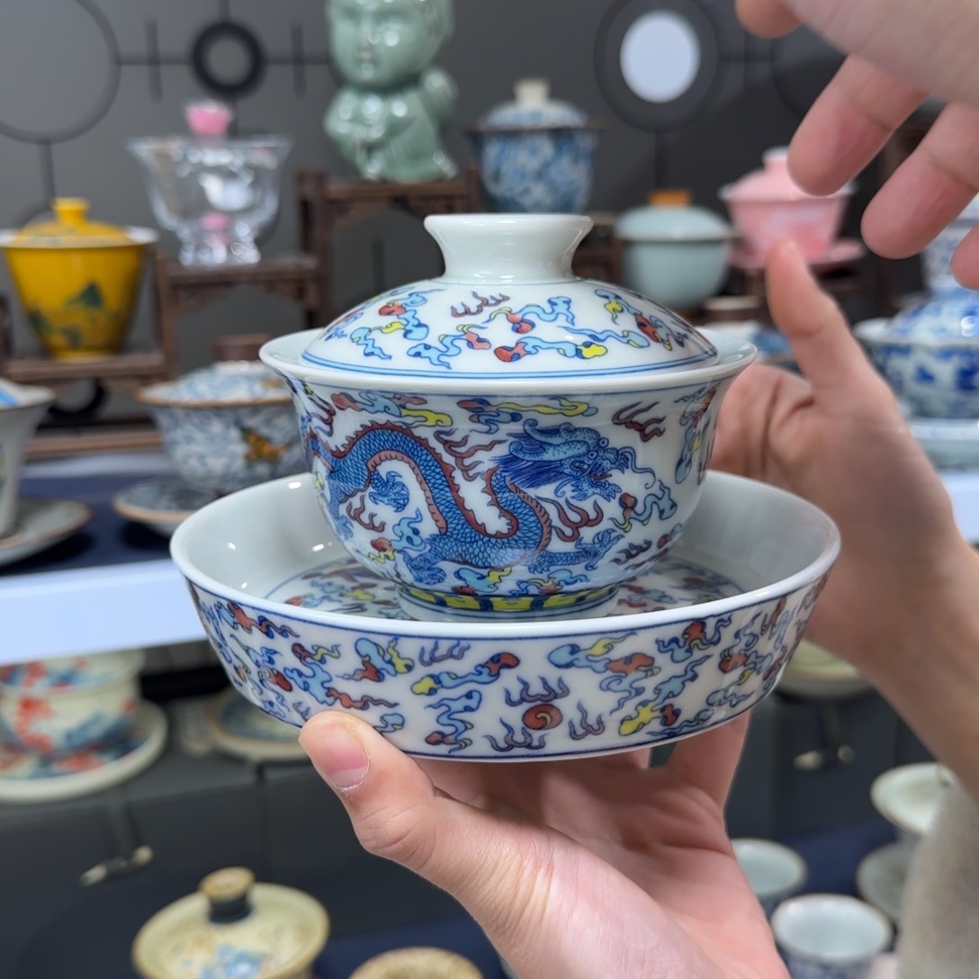 高温下的高温天气使人