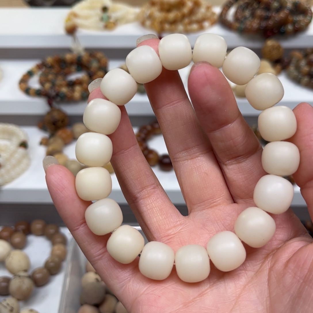 *****白玉菩提吊坠补差价6