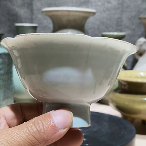 灵***古高足湖田窑影青碗一个