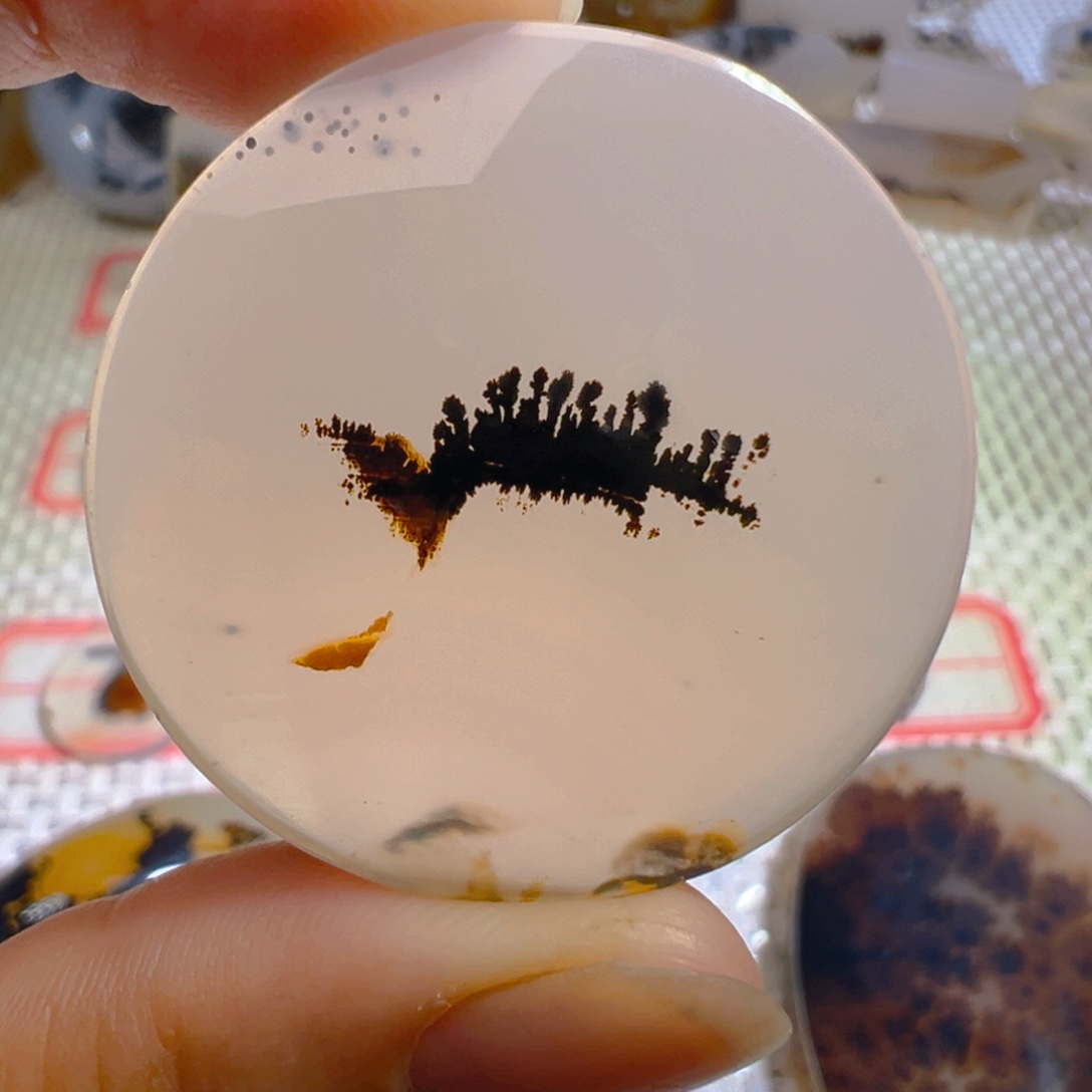 未镶嵌颈饰玛瑙/玉髓