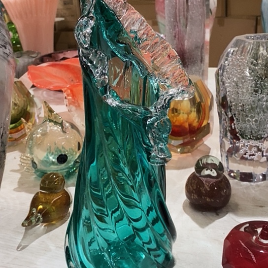 琉璃女王礼服口琉璃花瓶