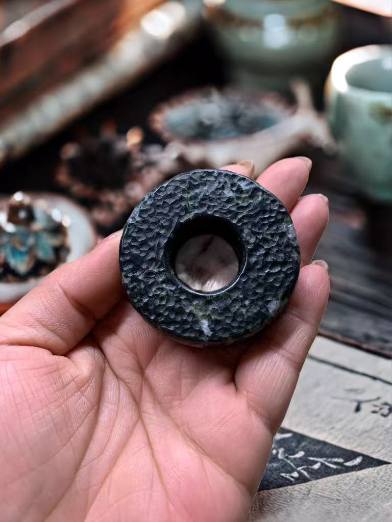 天然岫玉手工锤纹工艺深色地球蓝轮胎挂件男女同款可盘玩手把