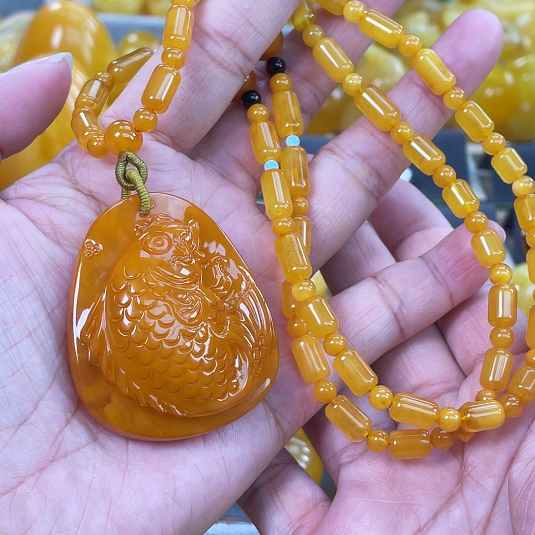 琥珀未镶嵌珠宝奇石h2