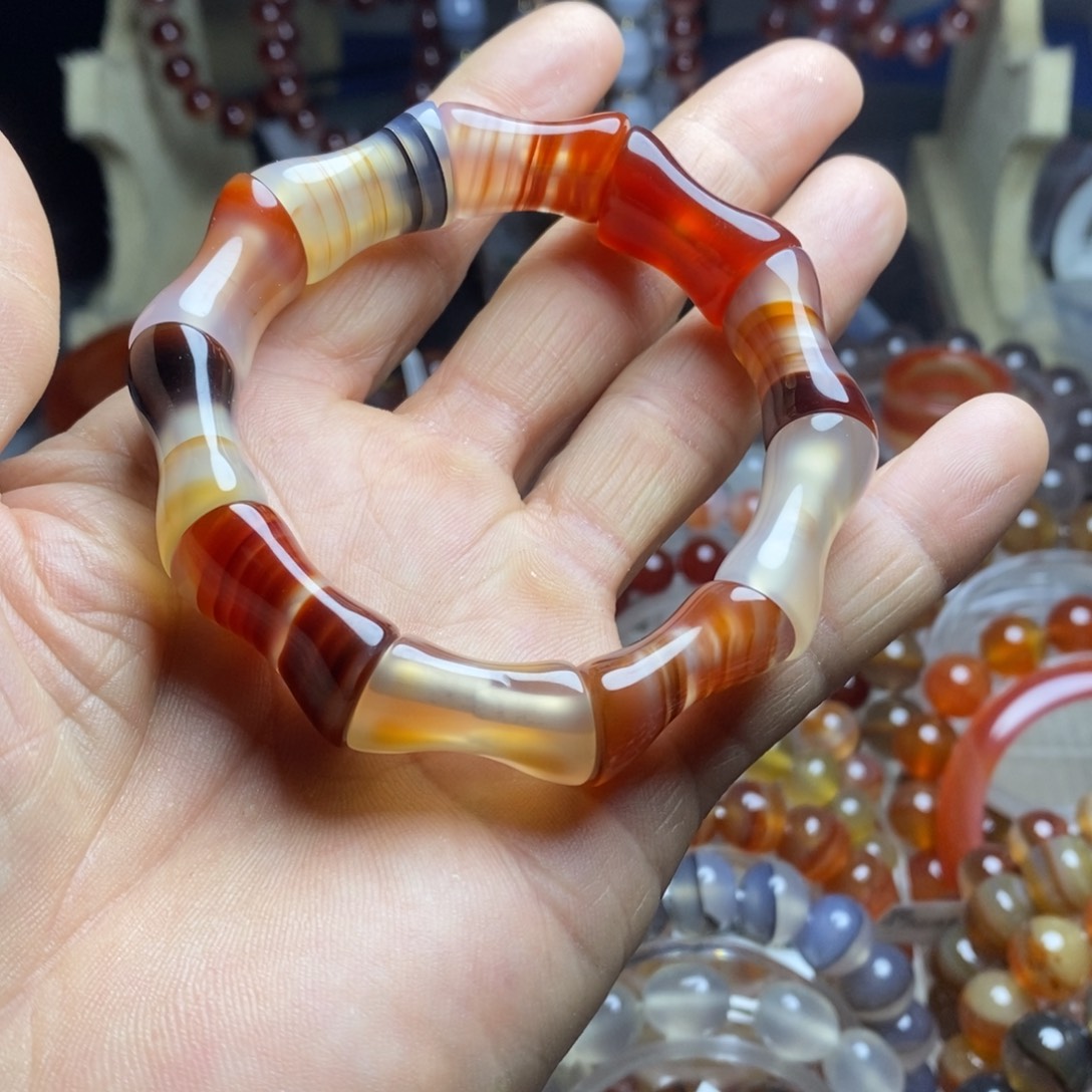 蓝***吗玛瑙/玉髓未镶嵌手链