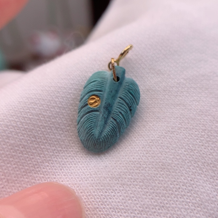 绿松石珠宝奇石18K金镶嵌