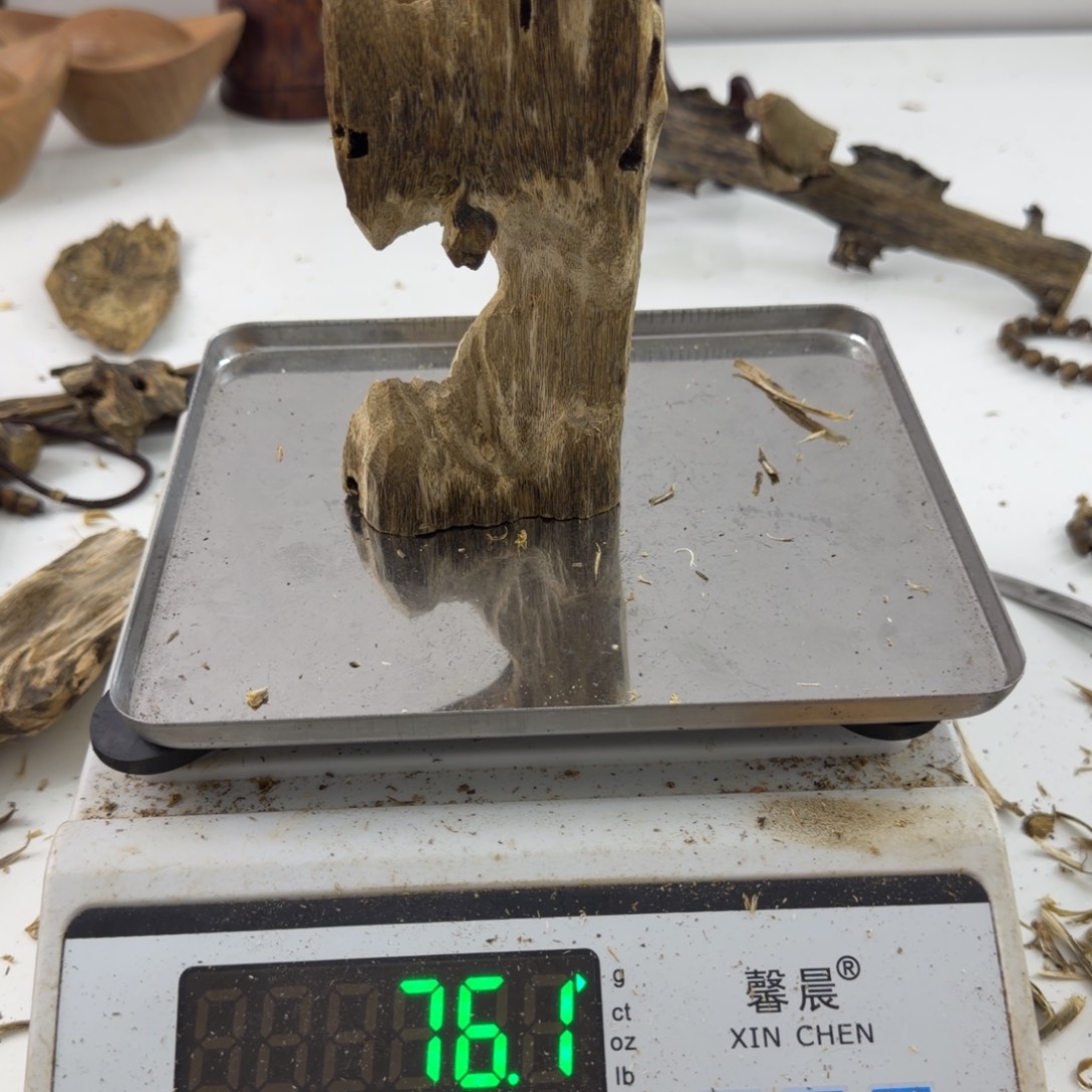 沉香碎屑沉香绿绮楠沉香76克