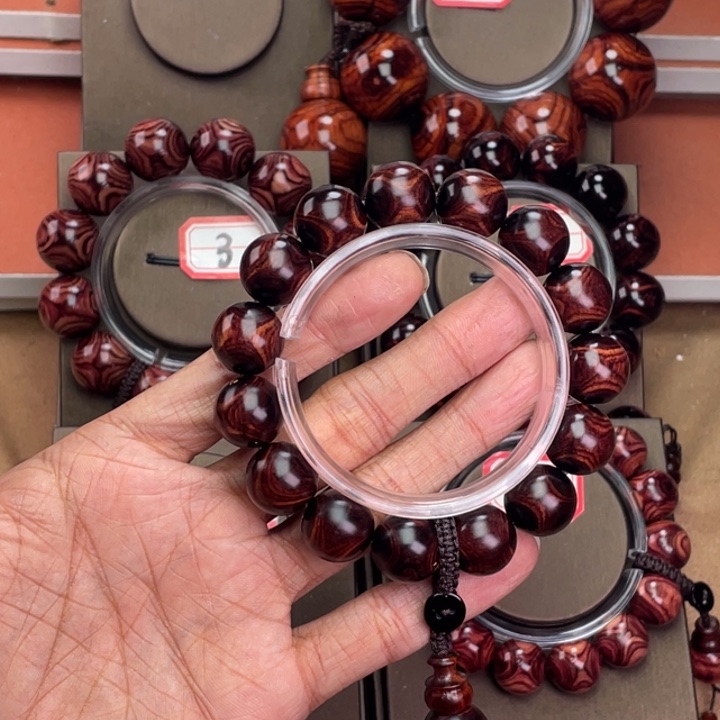 庙***哥黄花梨/降香黄檀木头款