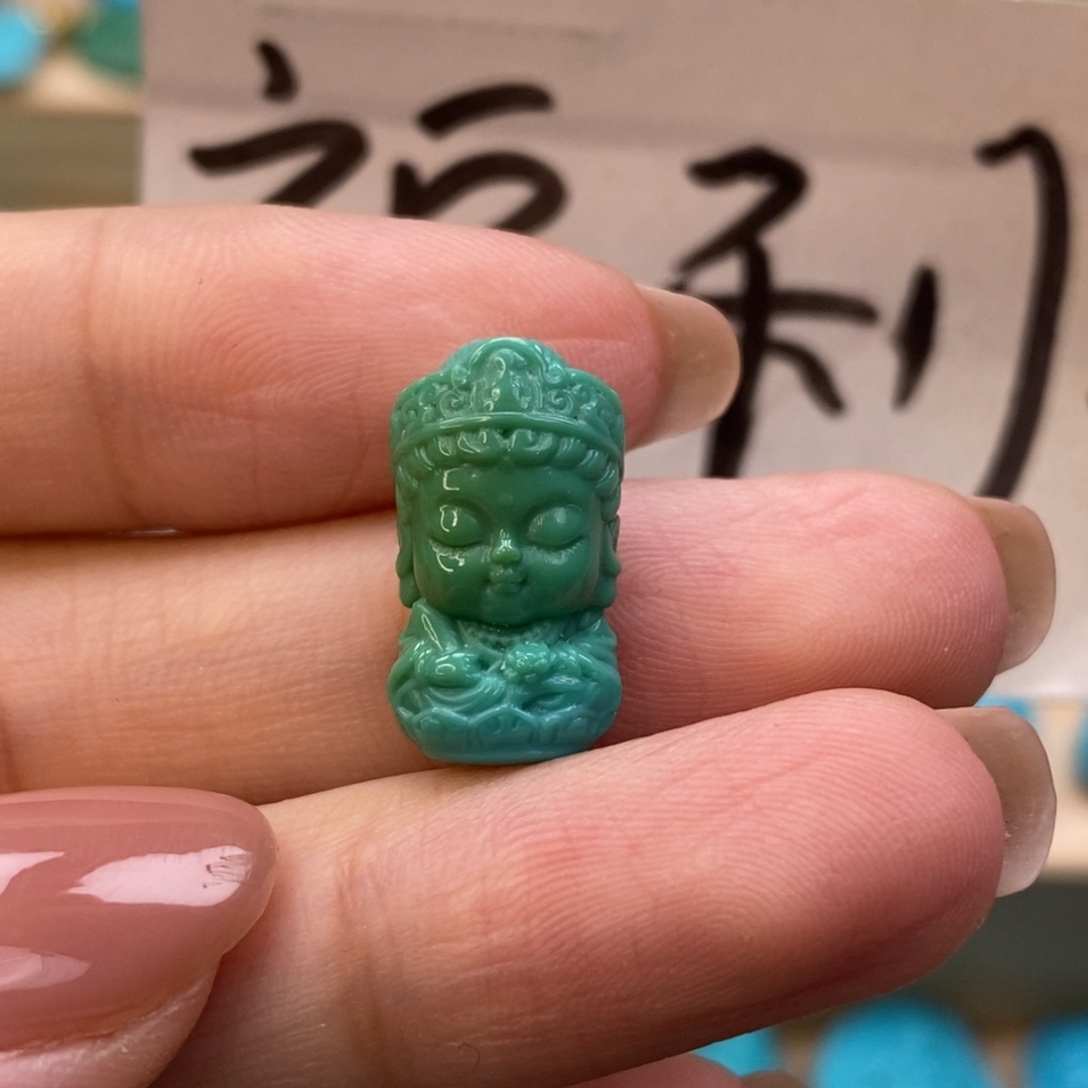 未镶嵌绿松石颈饰