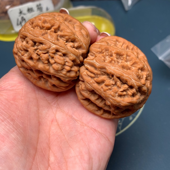 文玩核桃把件46-12935-9