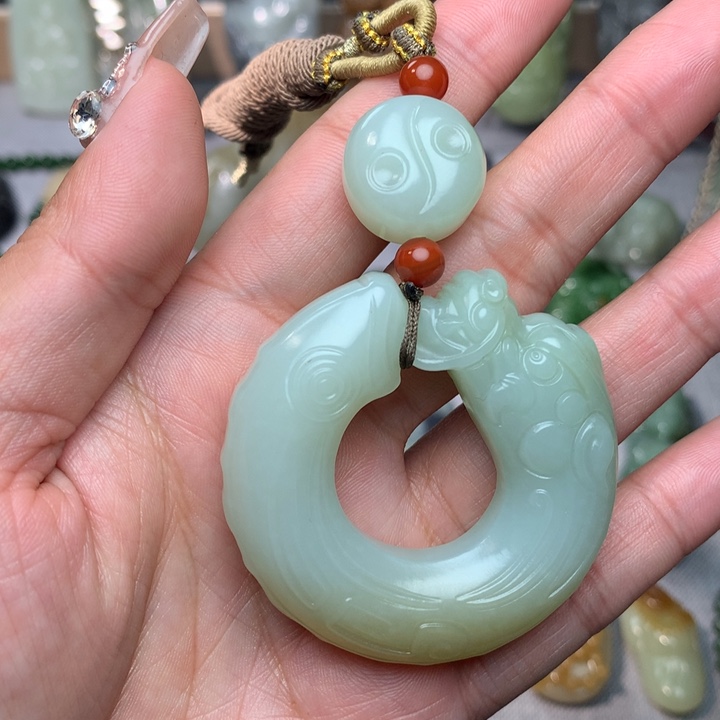 和田玉挂件未镶嵌