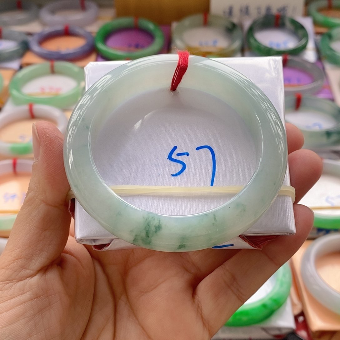 翡翠手镯未镶嵌3号