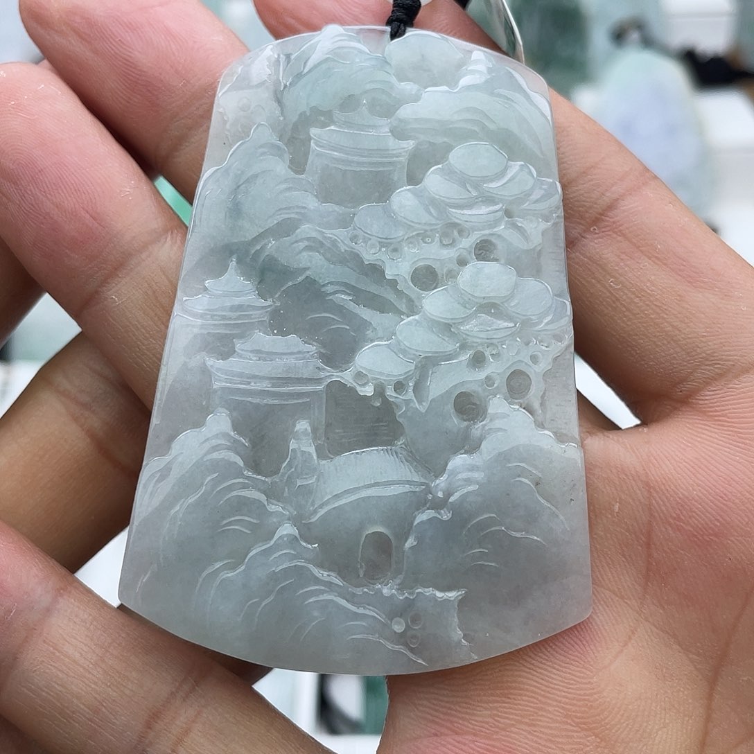 颈饰未镶嵌翡翠翡翠