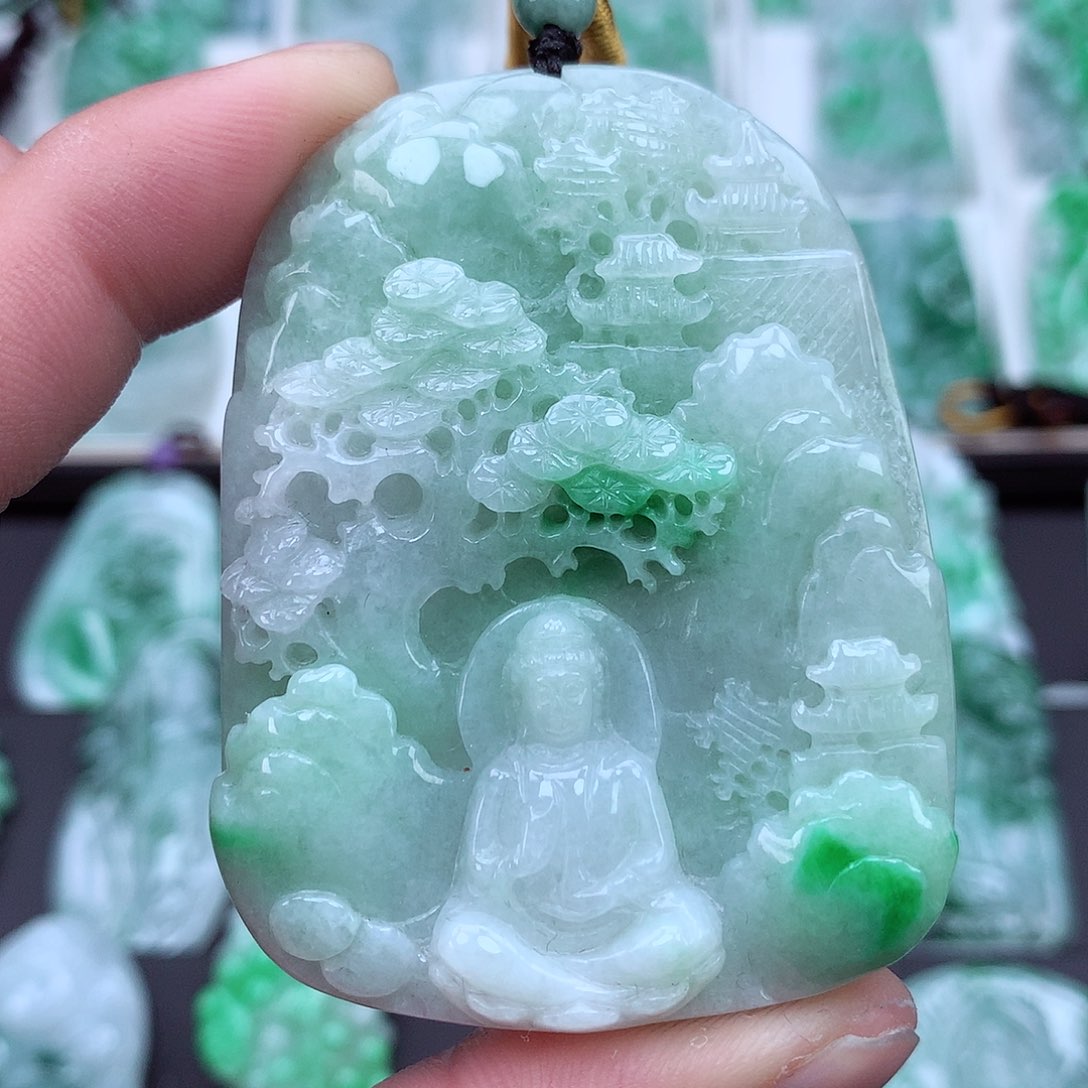 翡翠颈饰未镶嵌翡翠吊坠